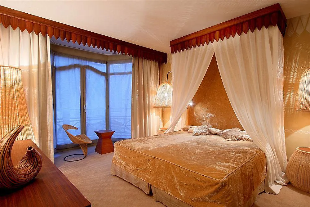 Hotel 3.14 Канны