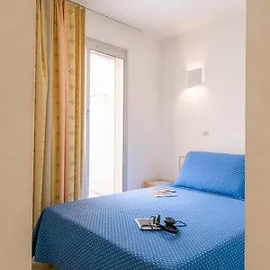 Livia Hotel