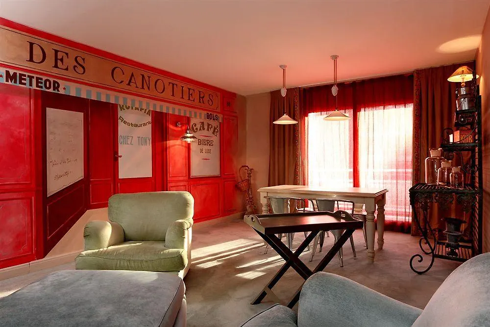 Hotel 3.14 Cannes 4*,