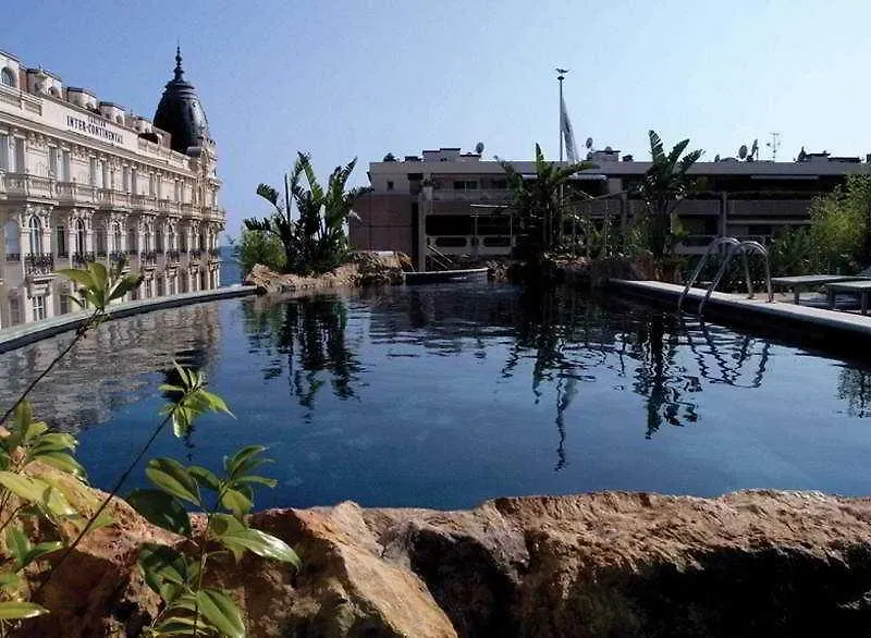 Hotel 3.14 Cannes 4*,